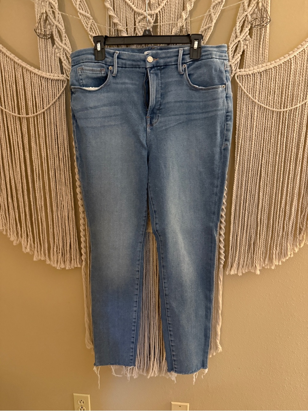 Good American Light Blue High-Rise Cropped Skinny Jeans- Good Leg Crop